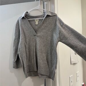 H&M Gray V-Neck Sweater Knit Casual